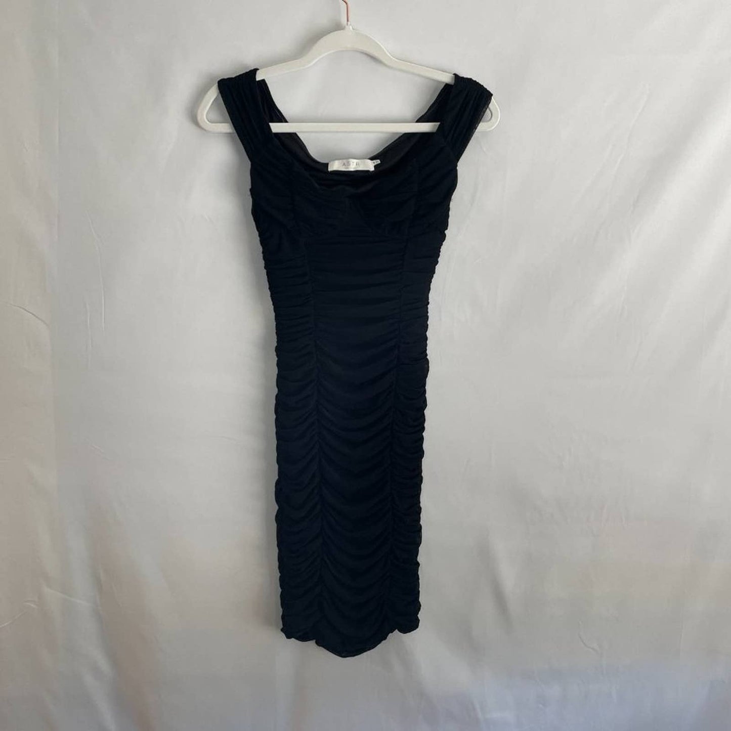 NEW ASTR the Label Bradbury Dress XS Black Mini Midi Cocktail Off Shoulder