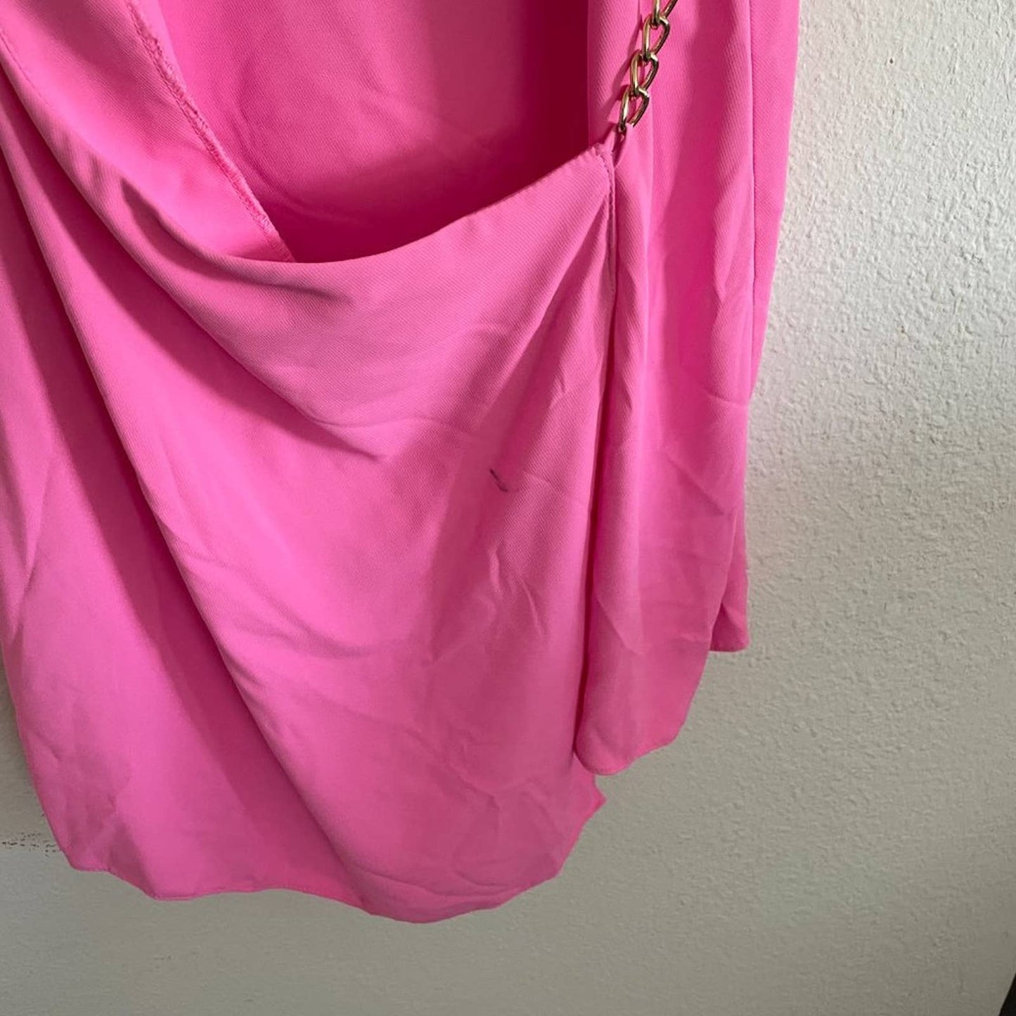 Amanda Uprichard Stilla Mini Dress in Shocking Pink Gold Chain Large L