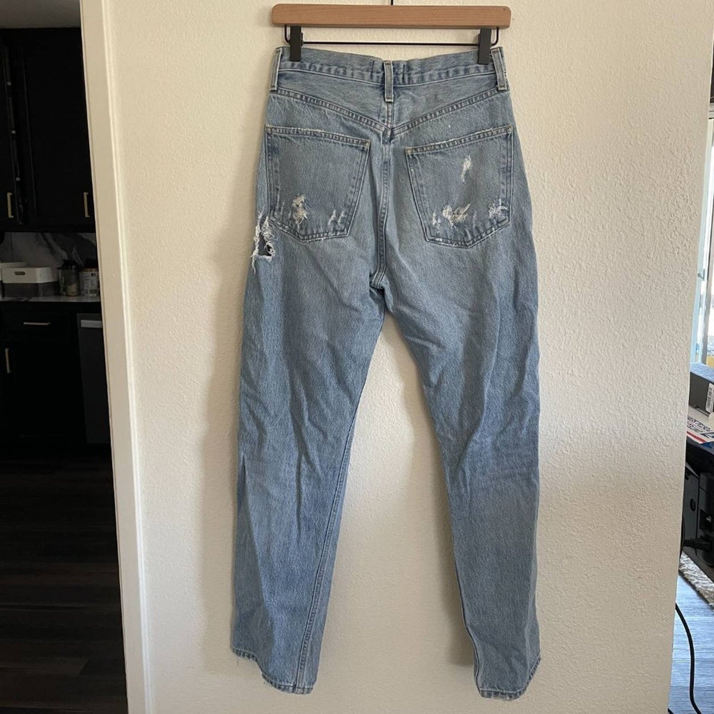 AGOLDE 90's Mid Rise Loose Fit Jeans in Fall Out Light Wash Blue Denim Boyfriend