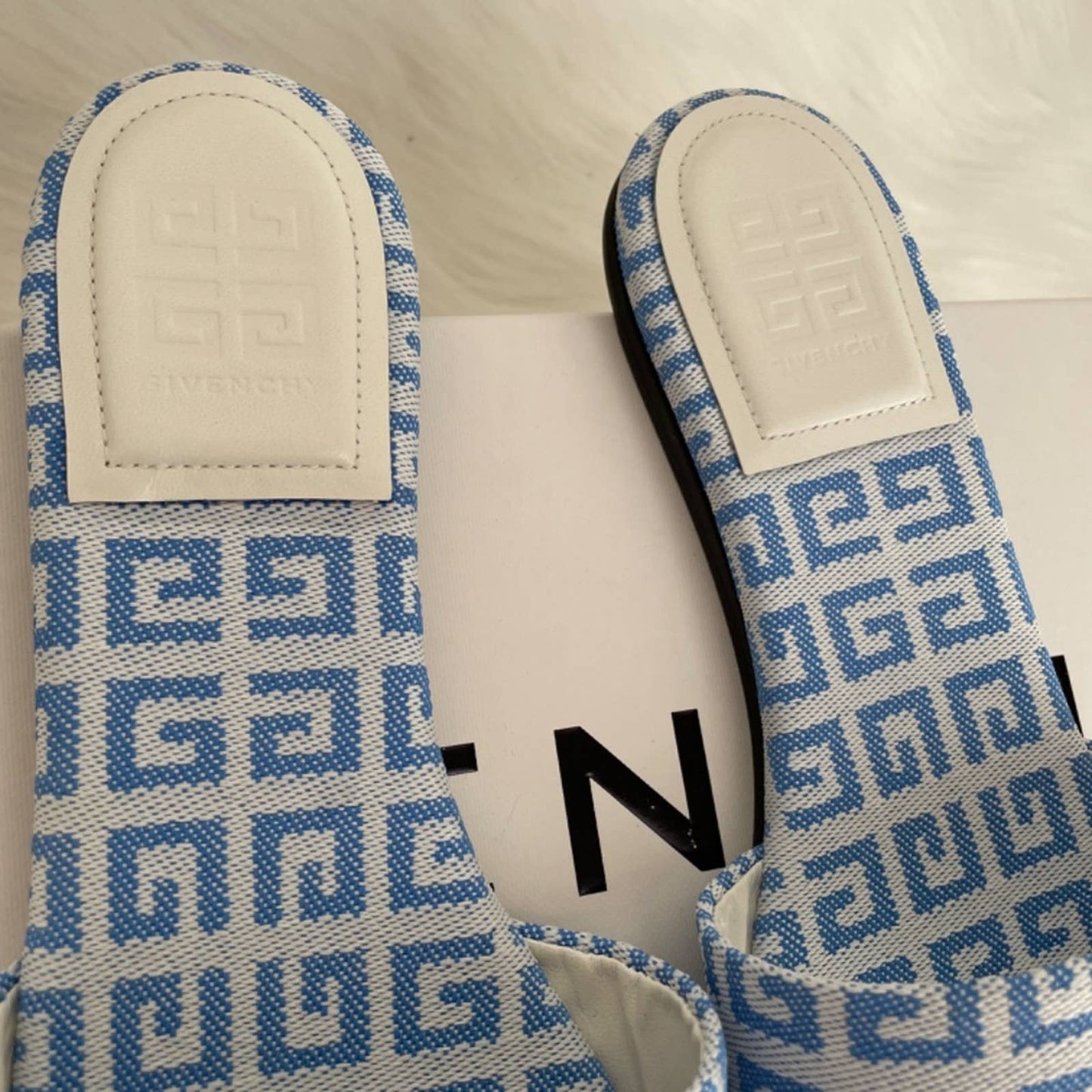 NEW Givenchy 4G Flat Mule Sandals in White & Blue Logo Slides Slide 39.5 / 9.5