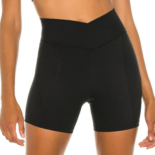 NEW L*SPACE Carter Bike Shorts in Black Mini Biker Yoga Workout Medium M LSpace